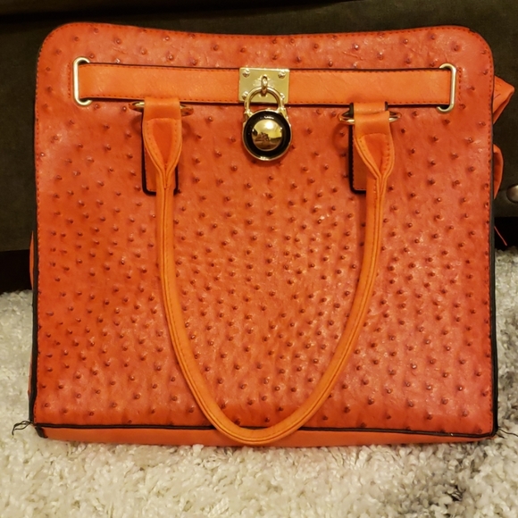 Purging - Picture 3 of 5